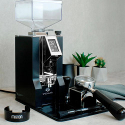 Eureka Mignon Specialita black  | Automatický mlynček na kávu