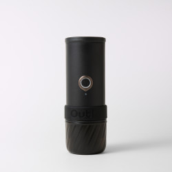 Outin Mino (Space grey) - cestovný kávovar